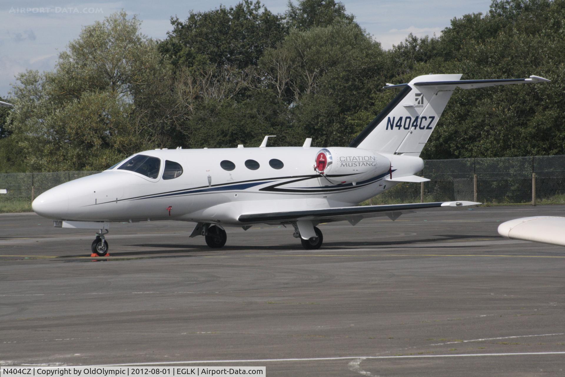 N404CZ, 2012 Cessna 510 Citation Mustang Citation Mustang C/N 510-0404, Parked