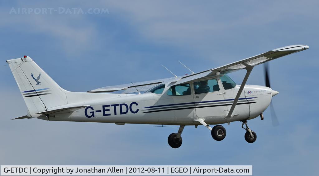 G-ETDC, 1981 Cessna 172P Skyhawk C/N 172-74690, Departing from Oban Airport (North Connel).