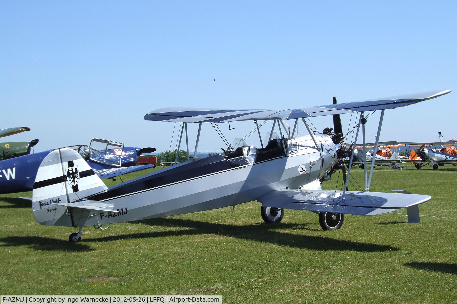 F-AZMJ, 1940 Focke-Wulf Fw-44J Stieglitz C/N 2782, Focke-Wulf Fw 44J Stieglitz at the Meeting Aerien 2012, La-Ferte-Alais