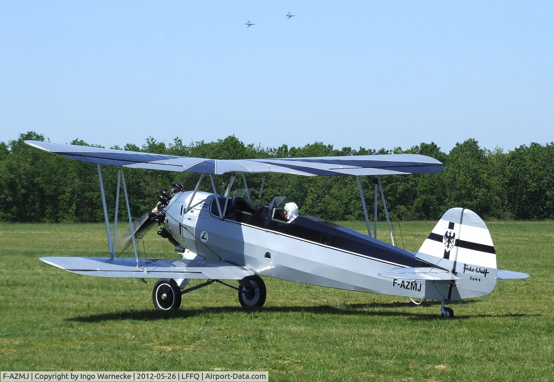 F-AZMJ, 1940 Focke-Wulf Fw-44J Stieglitz C/N 2782, Focke-Wulf Fw 44J Stieglitz at the Meeting Aerien 2012, La-Ferte-Alais