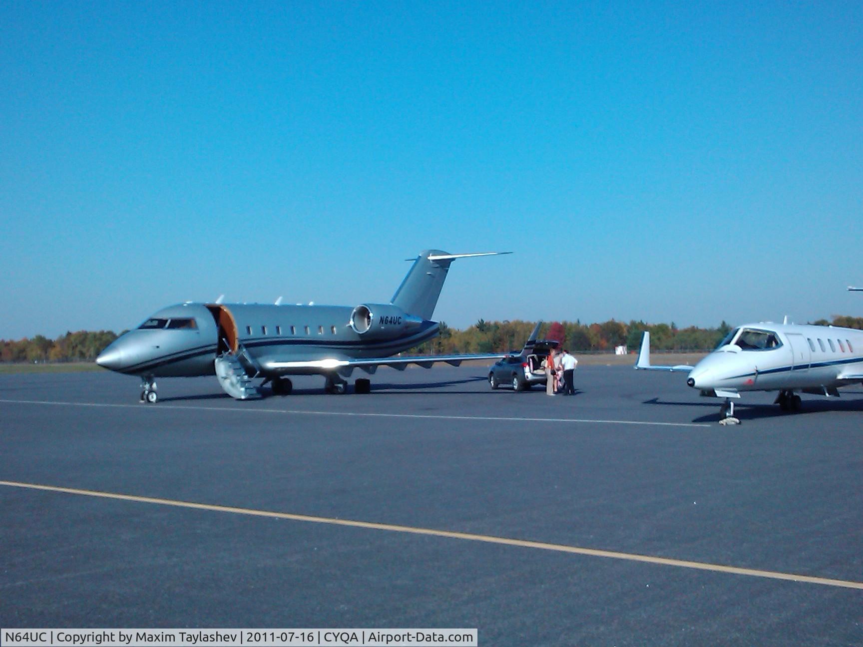 N64UC, 2004 Bombardier Challenger 604 (CL-600-2B16) C/N 5587, Spotted landing at Muskoka Airport, Ontario, Canada.