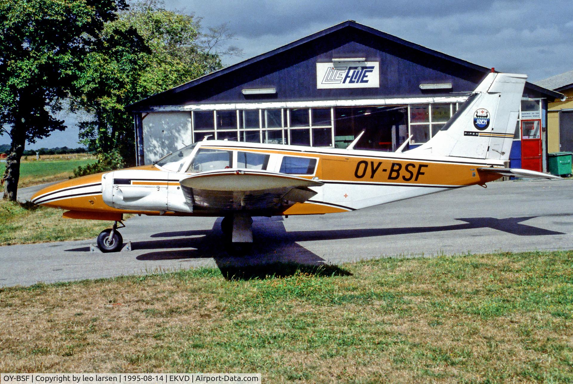 OY-BSF, 1972 Piper PA-34-200 Seneca C/N 34-7350073, Vamdrup Denmark 14.8.95