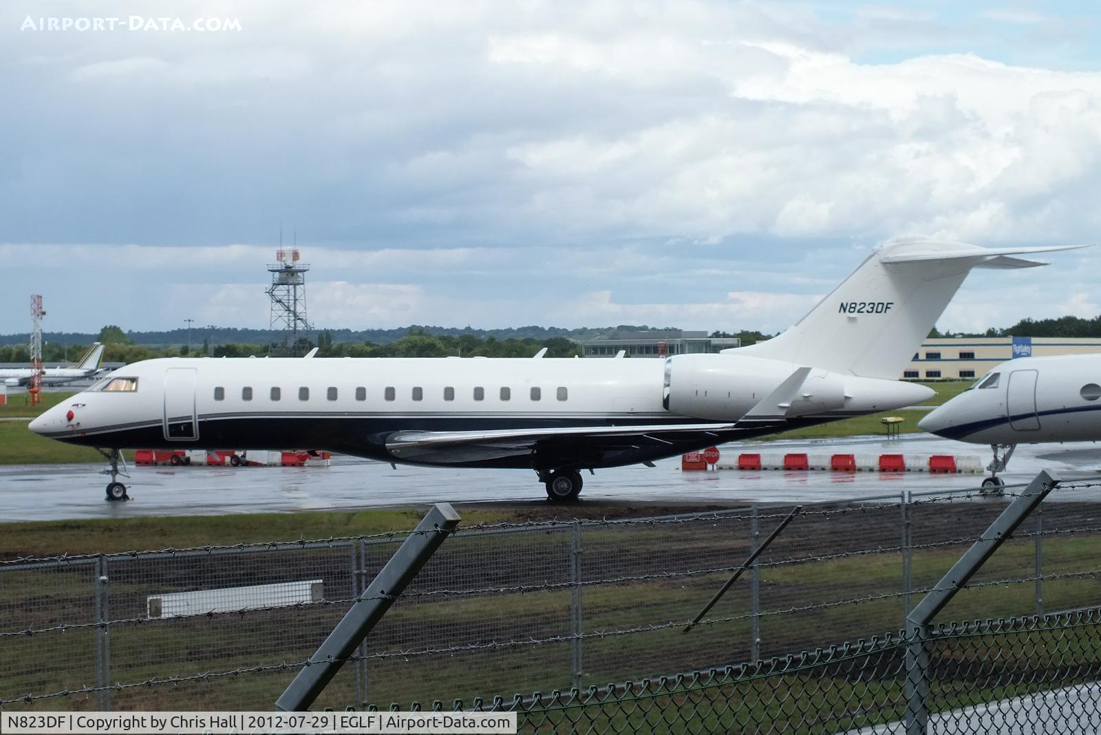 N823DF, 2000 Bombardier BD-700-1A10 Global Express C/N 9066, Fisher Donald Trustee