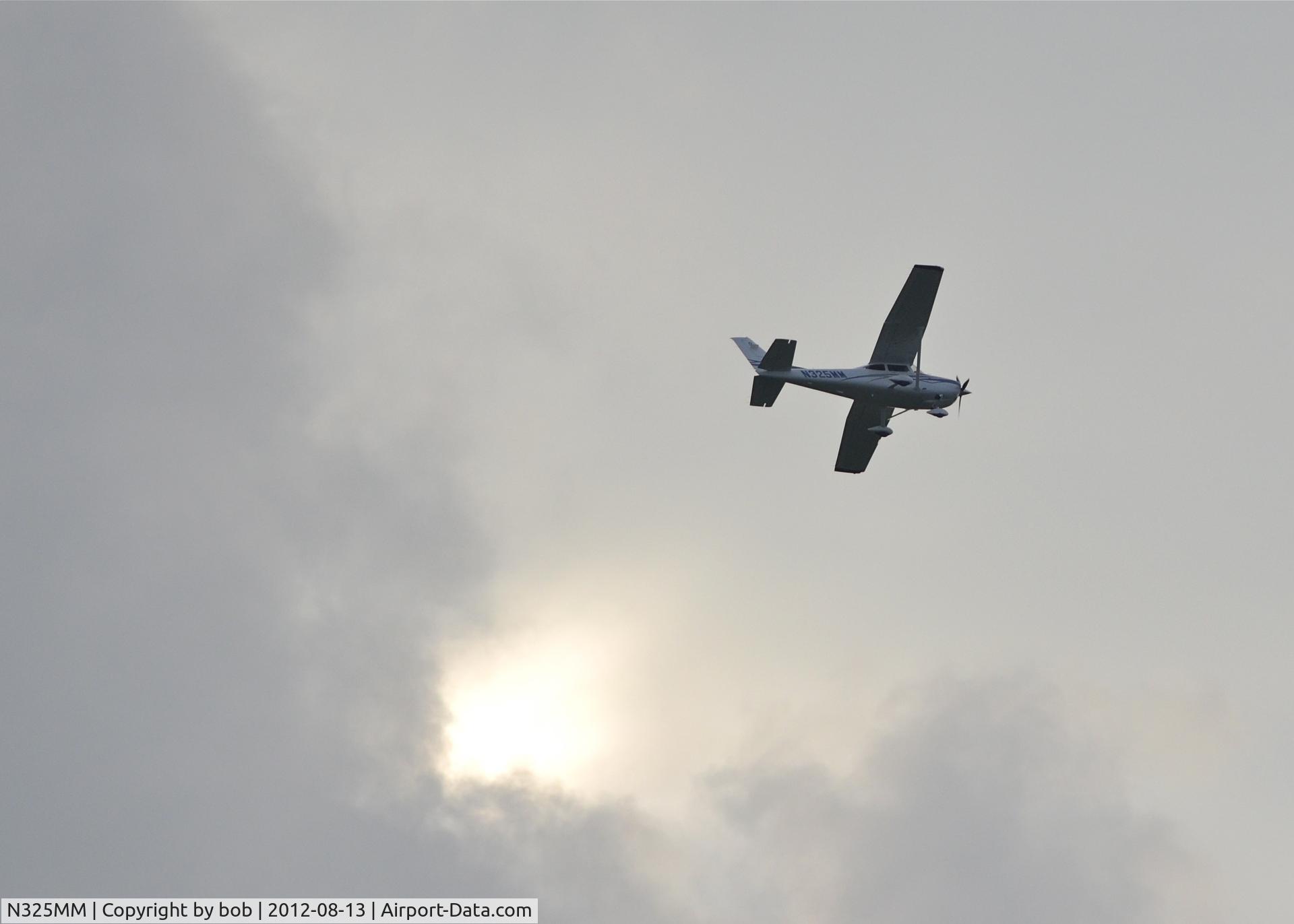 N325MM, 2007 Cessna 182T Skylane C/N 18281907, Flew over Swanton, VT in the evening on Monday August 13, 2012.