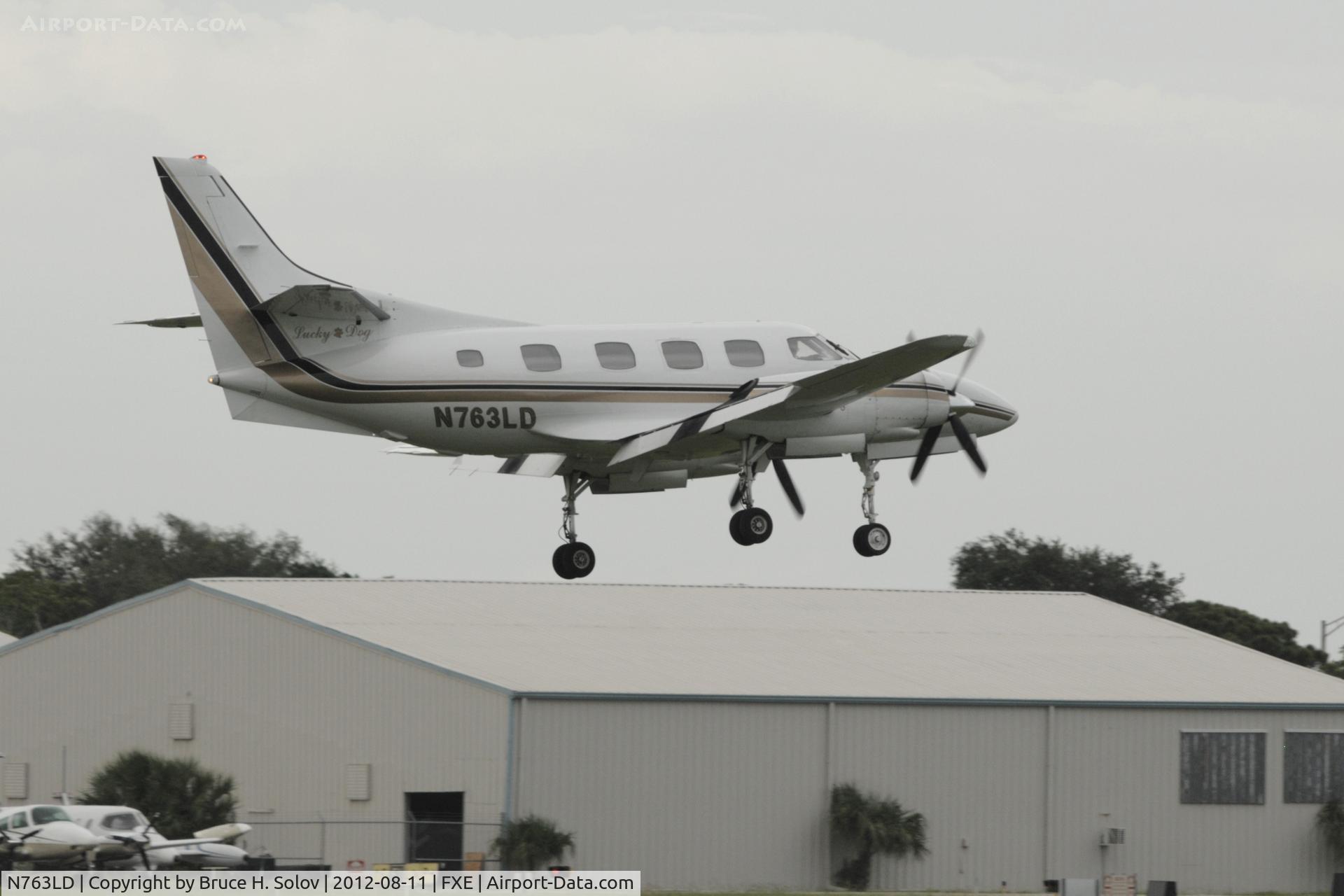 N763LD, 1979 Fairchild SA-226T(B) Metro C/N T-313, just before touchdown on runway 8