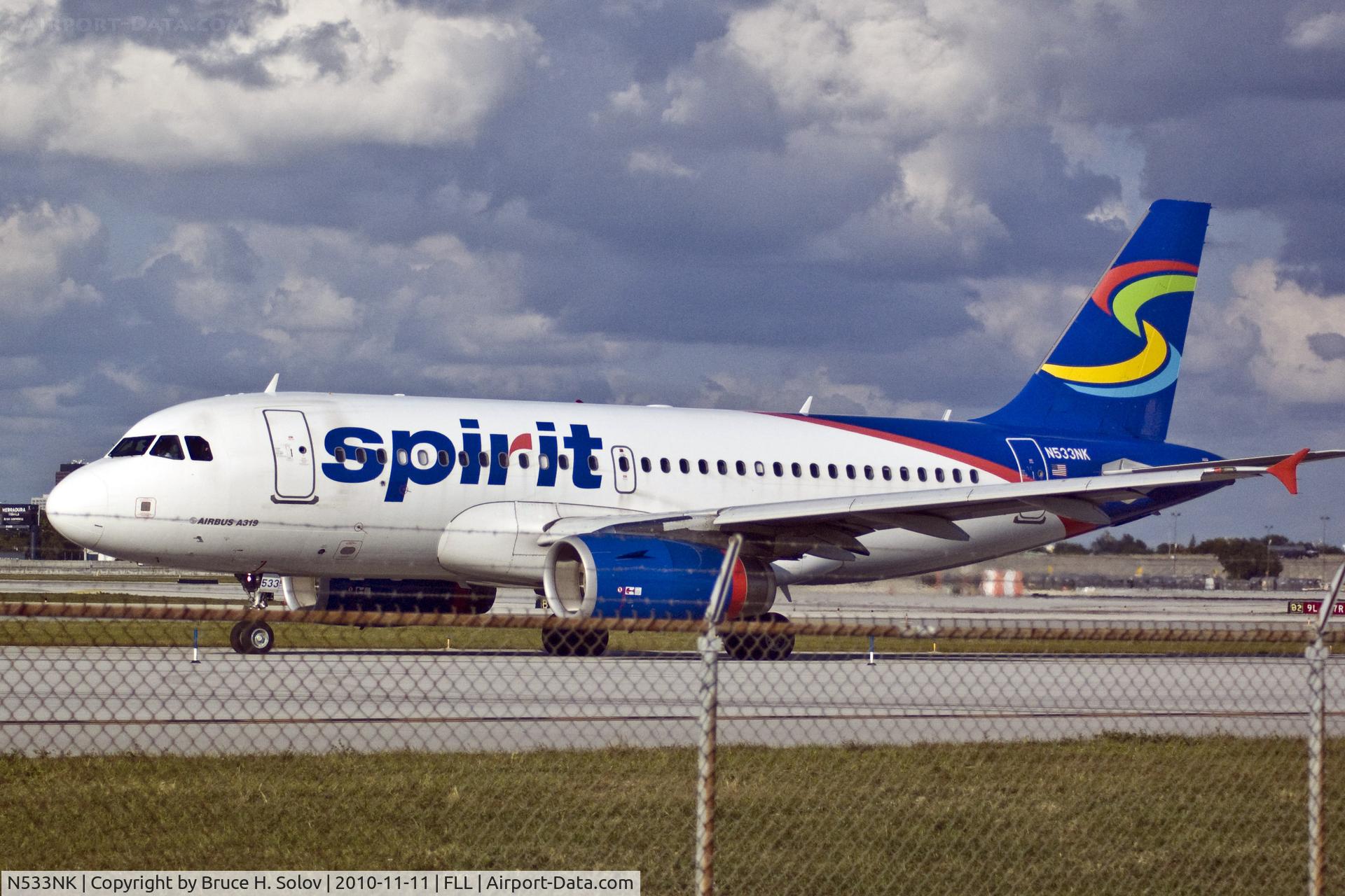 N533NK, 2008 Airbus A319-132 C/N 3393, Taxiing to 9L at KFLL