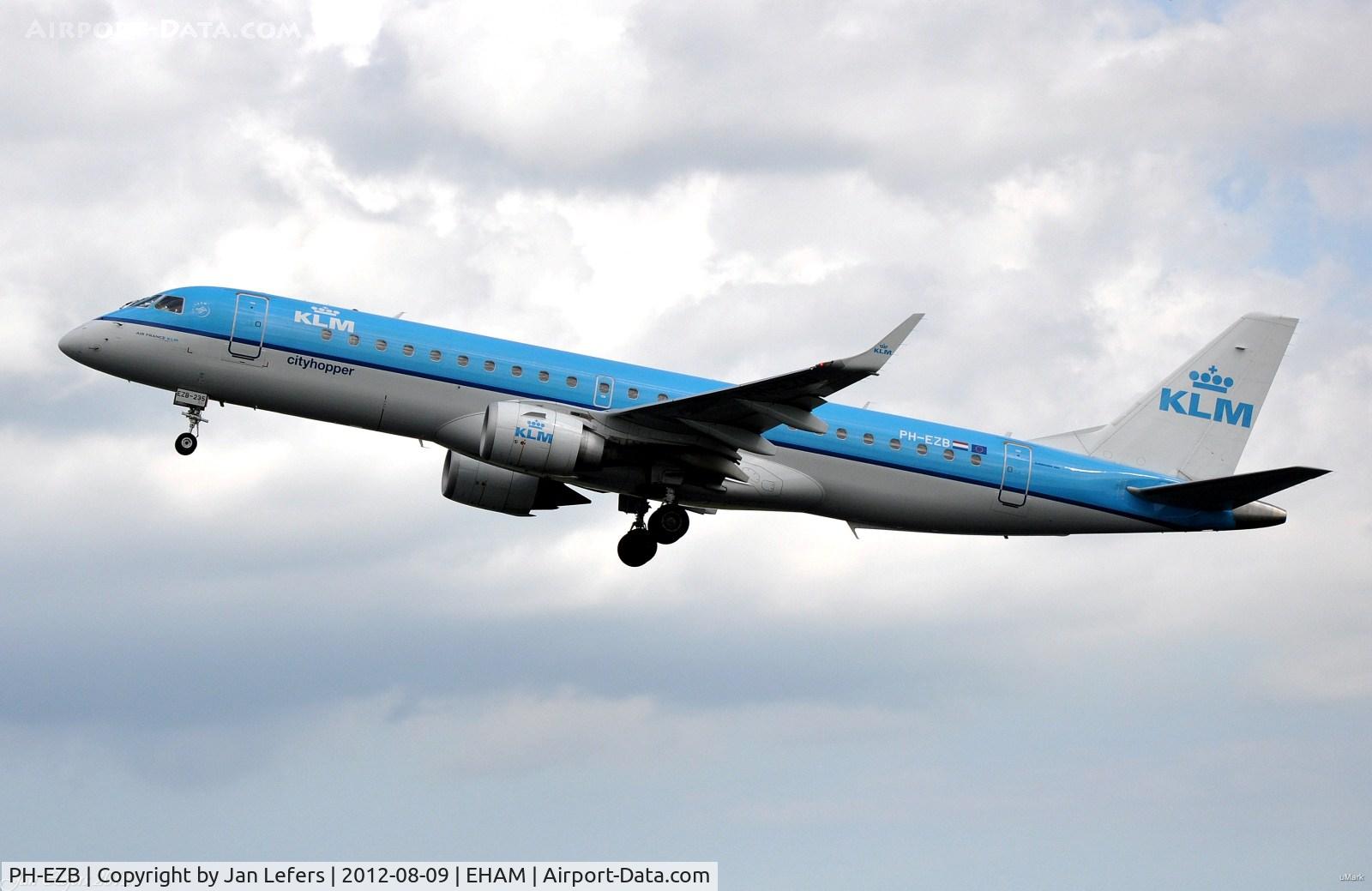 PH-EZB, 2008 Embraer 190LR (ERJ-190-100LR) C/N 19000235, KLM Cityhopper