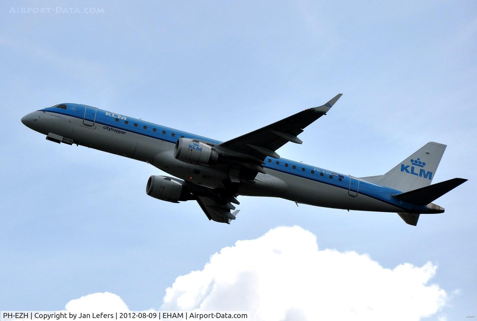 PH-EZH, 2009 Embraer 190LR (ERJ-190-100LR) C/N 19000319, KLM Cityhopper