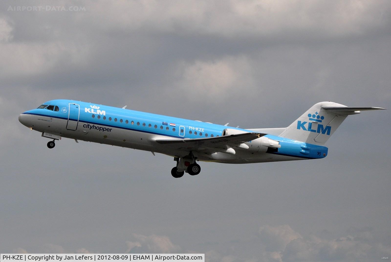 PH-KZE, 1996 Fokker 70 (F-28-0070) C/N 11576, KLM Cityhopper