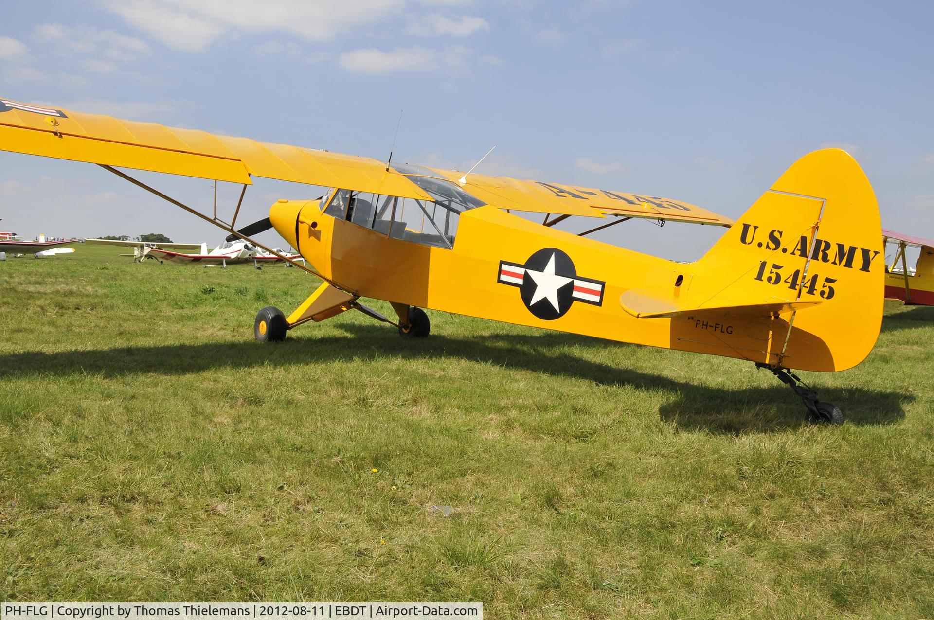 PH-FLG, 1952 Piper L-18C Super Cub C/N 18-1445, Fly In