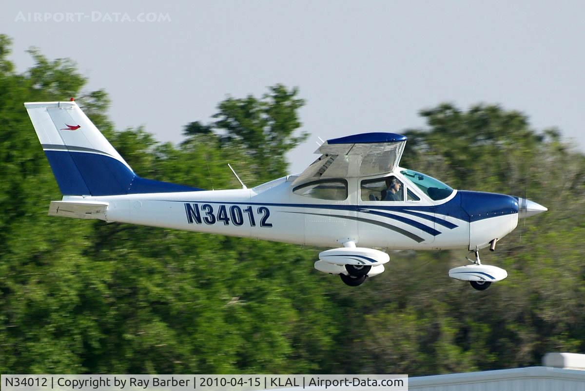 N34012, 1970 Cessna 177B Cardinal C/N 17701595, About to land.