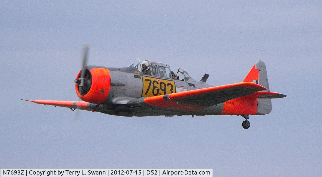 N7693Z, 1942 North American AT-6C Texan C/N 88-11637, Flying in the Geneseo Air show.