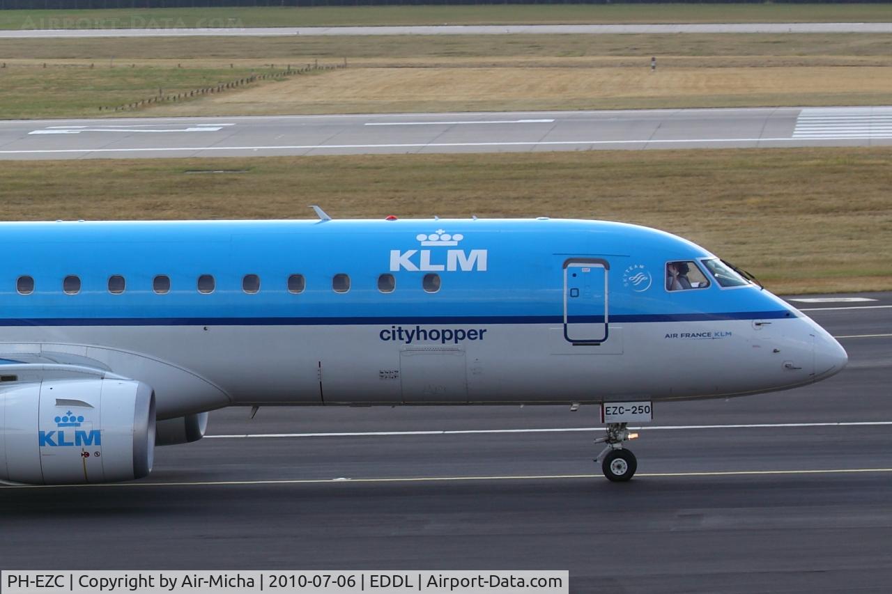 PH-EZC, 2008 Embraer 190LR (ERJ-190-100LR) C/N 19000250, Nice Pilot