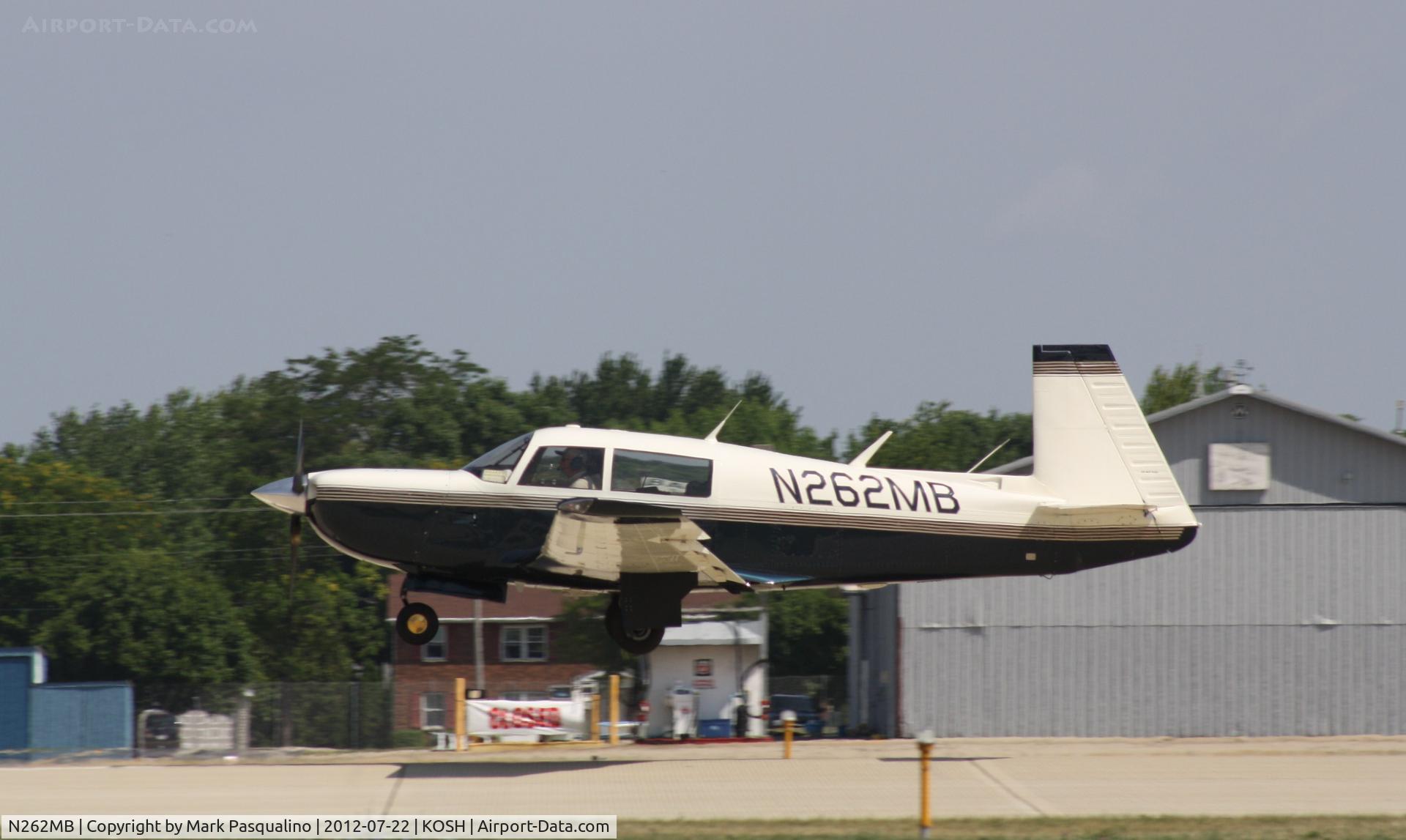 N262MB, 1982 Mooney M20K C/N 25-0655, Mooney M20K