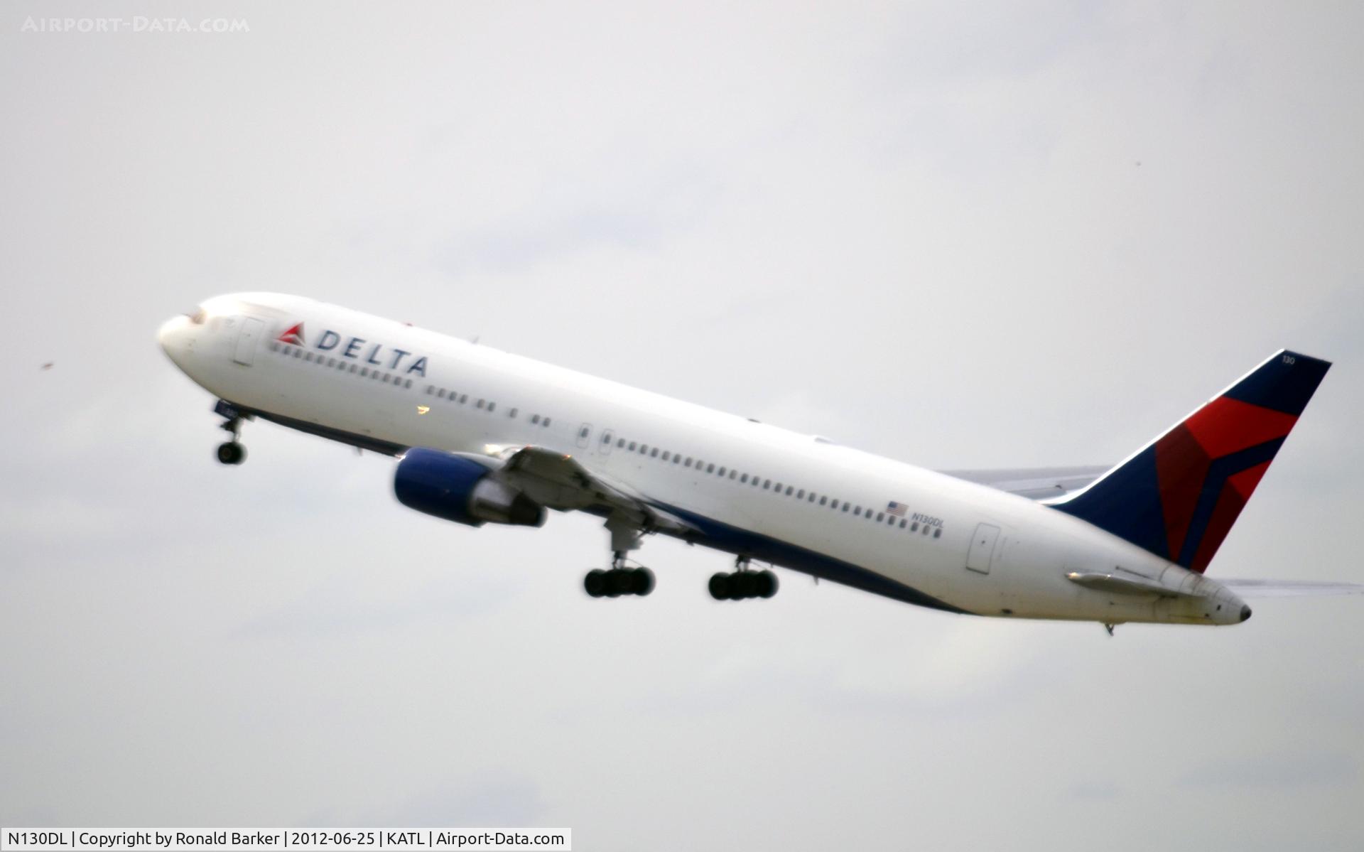 N130DL, 1988 Boeing 767-332 C/N 24080, Takeoff ATL