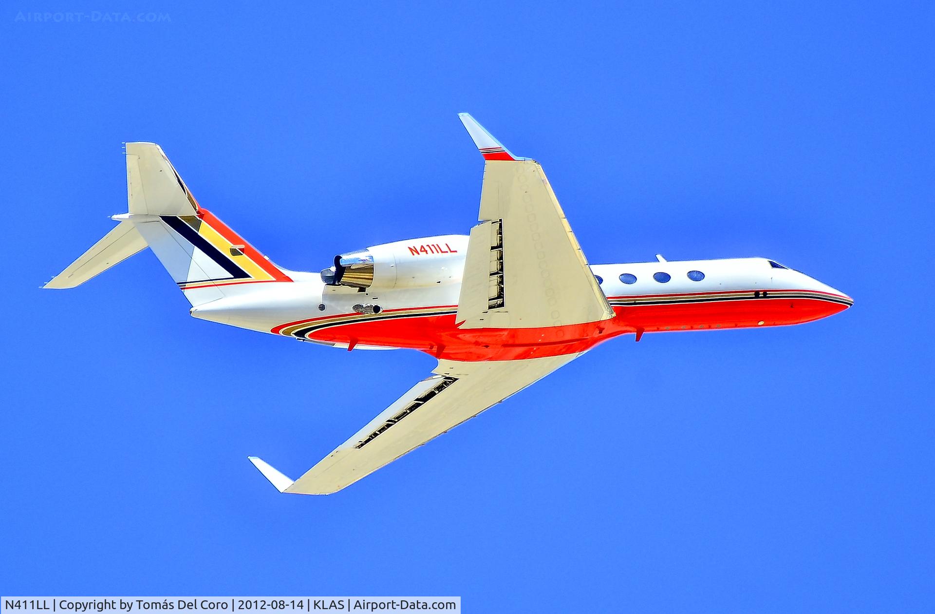 N411LL, 1998 Gulfstream Aerospace G-IV C/N 1344, N411LL Gulfstream Aerospace G-IV Gulfstream IV (cn 1344)

Las Vegas - McCarran International (LAS / KLAS)
USA - Nevada, August 14, 2012
Photo: Tomás Del Coro