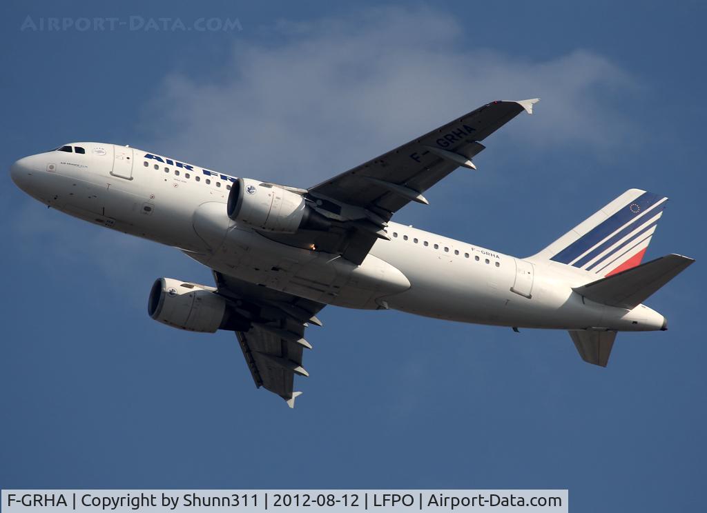 F-GRHA, 1999 Airbus A319-111 C/N 938, Taking off from rwy 24