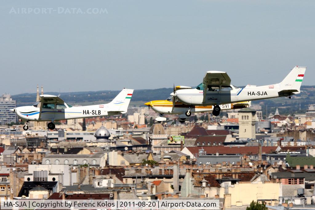 HA-SJA, 1973 Reims FR172J Reims Rocket C/N 0412, Budapest