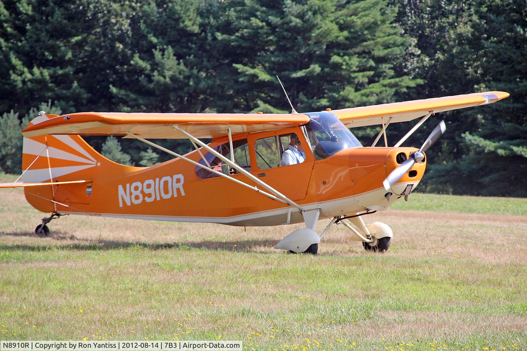 N8910R, 1959 Champion 7EC C/N 7EC-716, Pre-flight run up at Hampton.