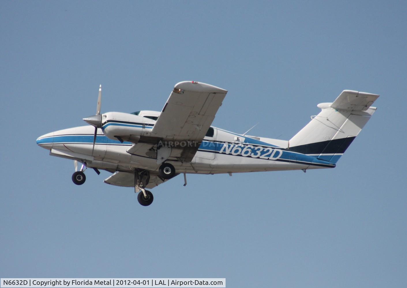 N6632D, 1979 Beech 76 Duchess C/N ME-235, Beech 76