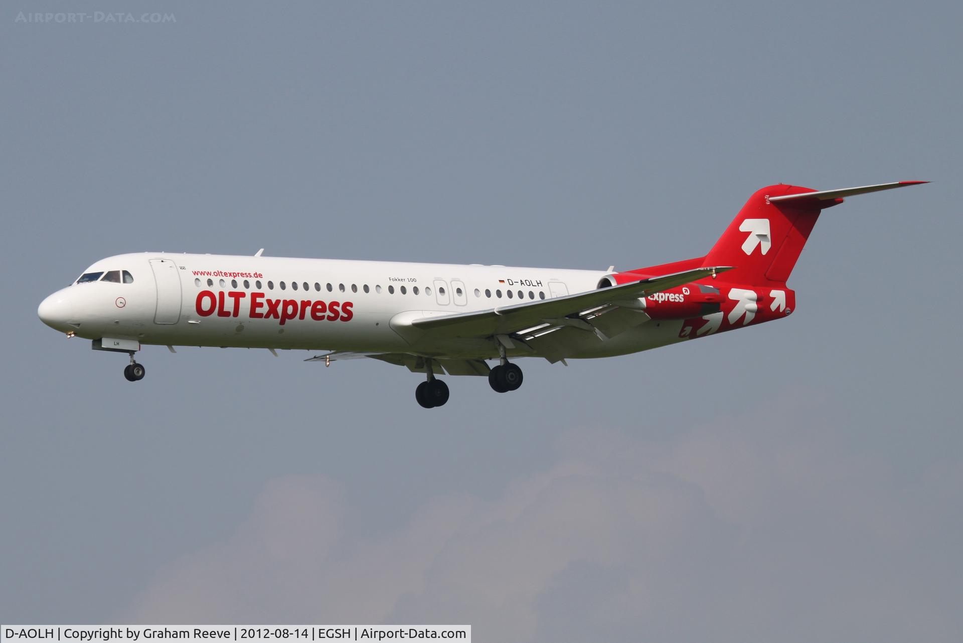 D-AOLH, 1989 Fokker 100 (F-28-0100) C/N 11265, About to land.