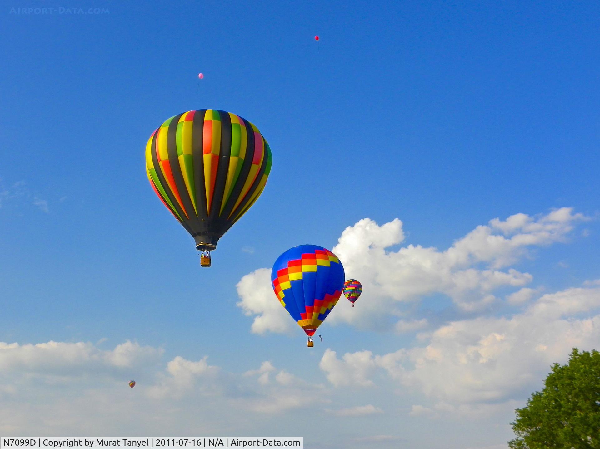 N7099D, 1995 Aerostar International Inc RX 8 C/N RX8-3224, Airborne!  Balloon Quest '11, New Castle, PA