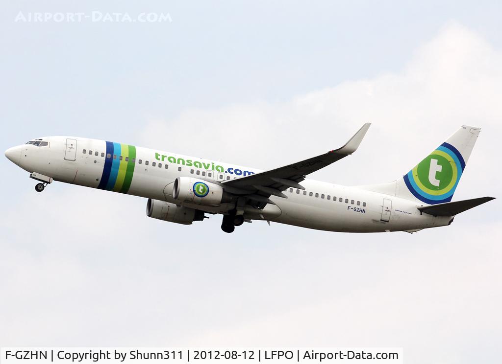 F-GZHN, 1999 Boeing 737-85H C/N 29445, Taking off from rwy 24