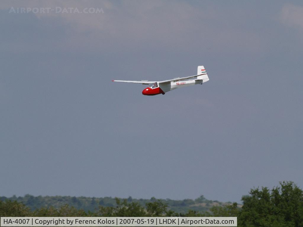 HA-4007, Schleicher K-8B C/N 8569, Dunakeszi