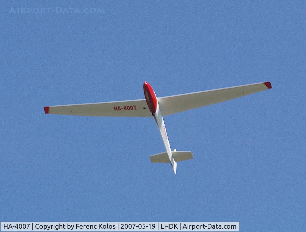 HA-4007, Schleicher K-8B C/N 8569, Dunakeszi