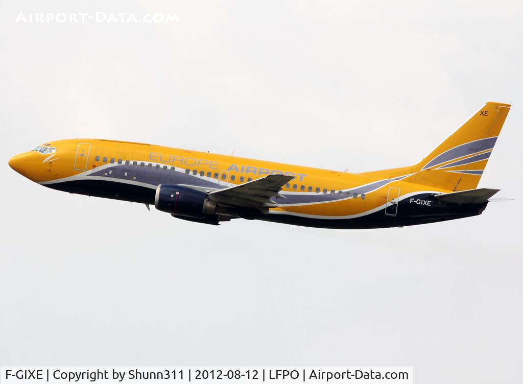 F-GIXE, 1992 Boeing 737-3B3QC C/N 26850, Taking off from rwy 24