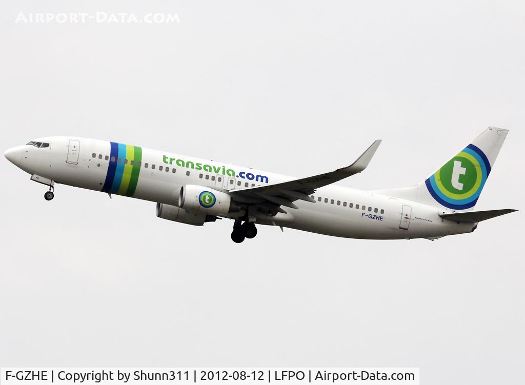 F-GZHE, 2008 Boeing 737-8K2 C/N 29678, Taking off from rwy 24