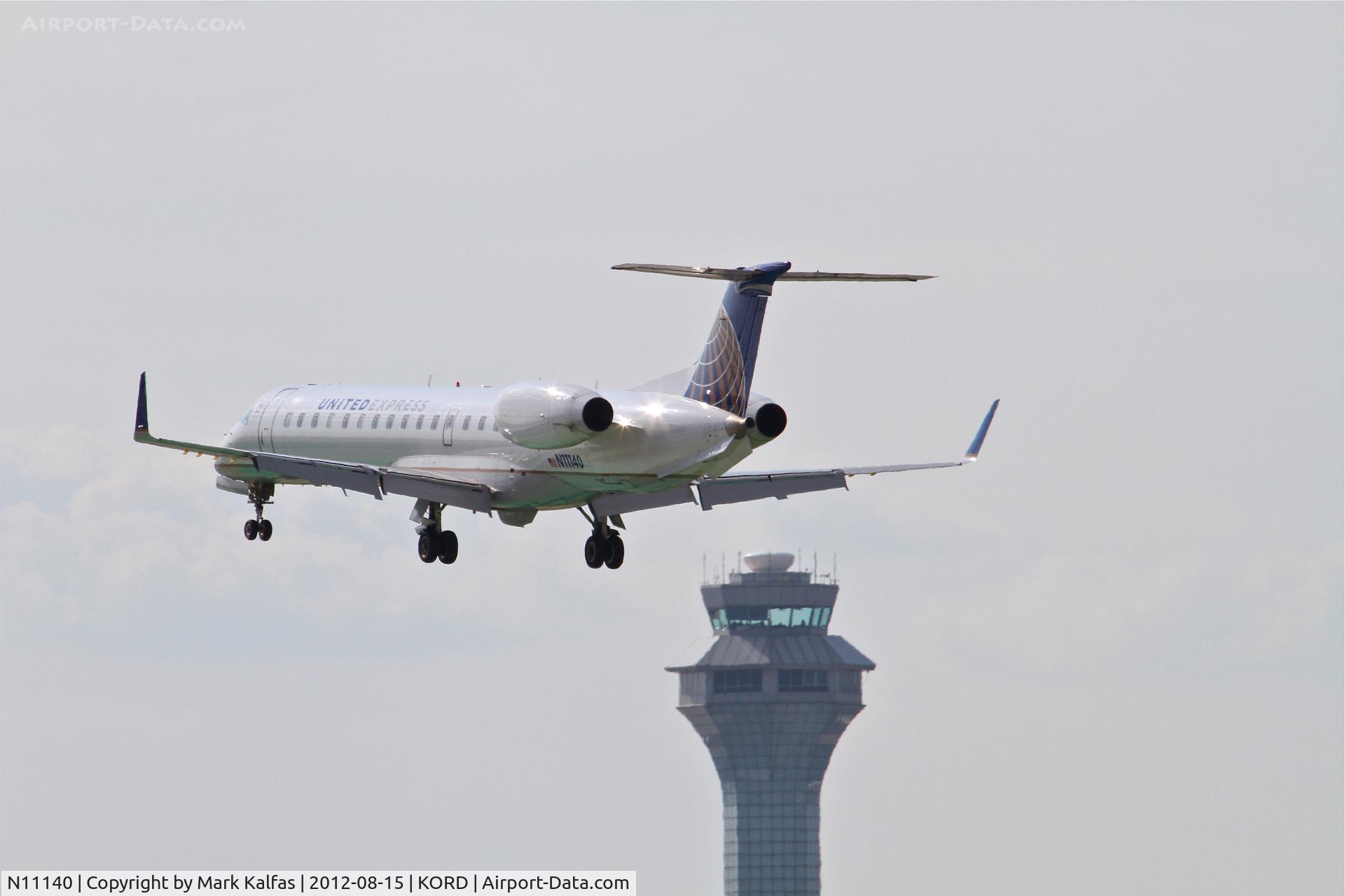N11140, 2003 Embraer ERJ-145XR (EMB-145XR) C/N 145732, ExpressJet/United Express Embraer EMB-145XR, ASQ6043 arriving from Wichita Mid-Continent/KICT, RWY 28 approach KORD.
