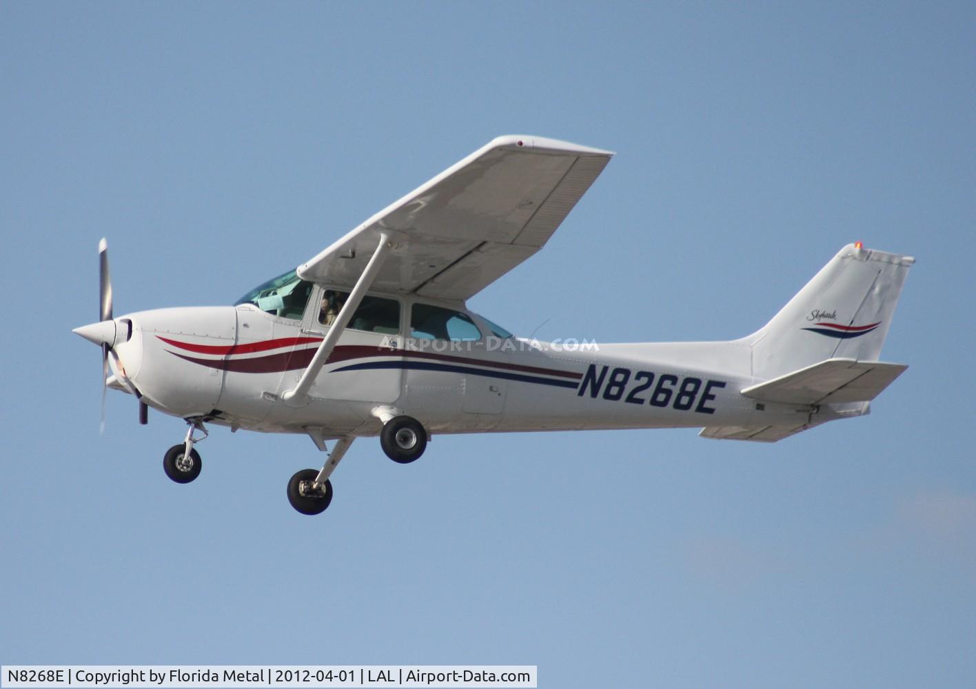 N8268E, 1979 Cessna 172N C/N 17272158, Cessna 172N