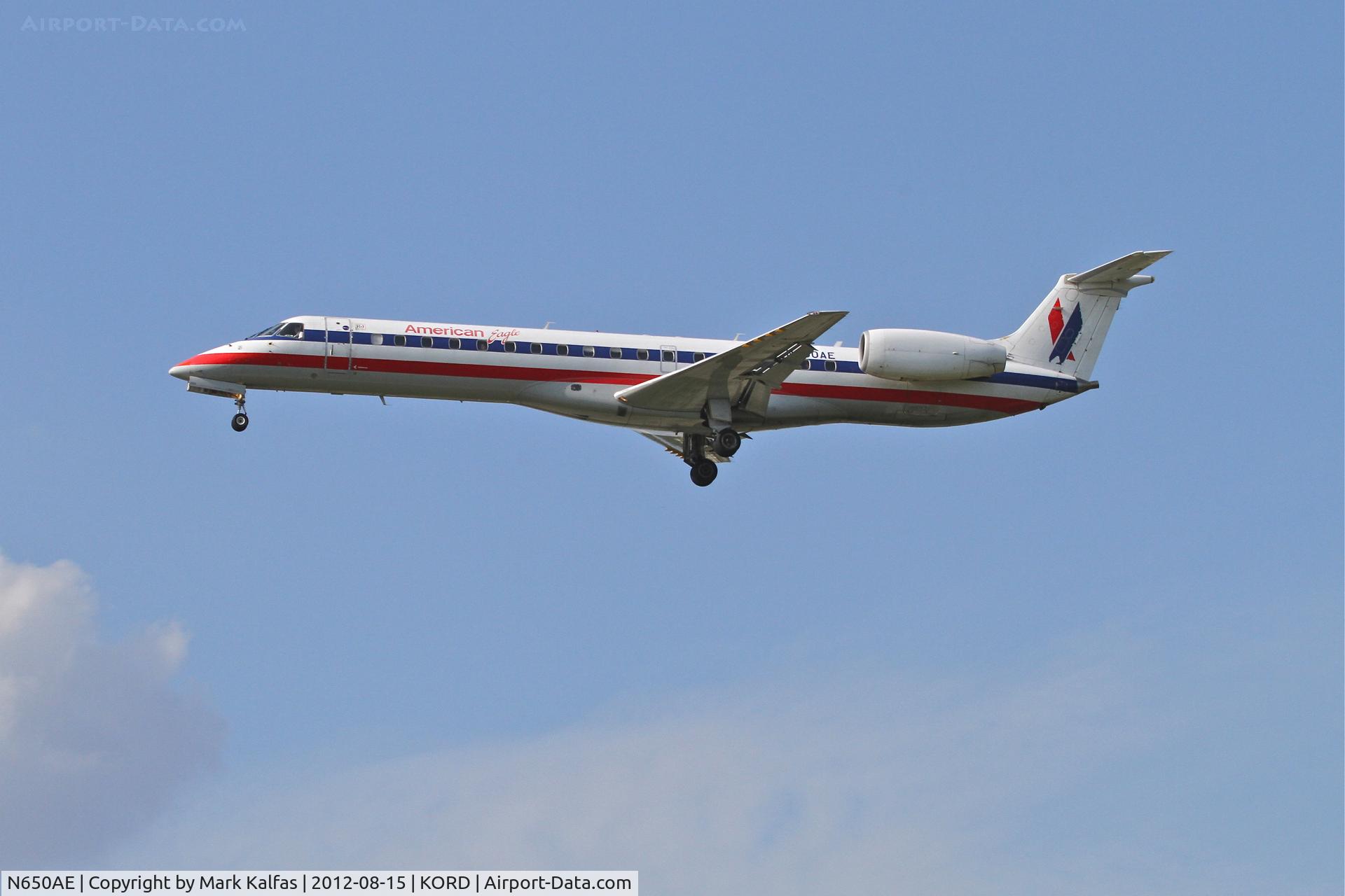 N650AE, 2001 Embraer ERJ-145LR (EMB-145LR) C/N 145417, American Eagle Embraer EMB-145LR, EGF3919 arriving from Little Rock /KLIT, RWY 28 approach KORD.