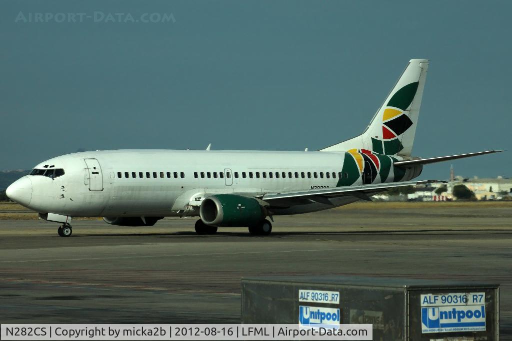 N282CS, 1997 Boeing 737-36N C/N 28558, Taxiing