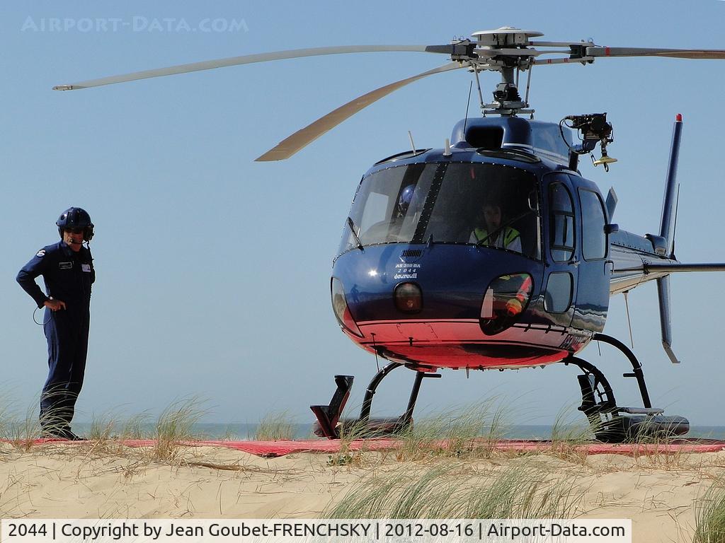2044, Aérospatiale AS-350BA Ecureuil C/N 2044, DZ GRAND CROHOT/CAP FERRET/FRANCE
