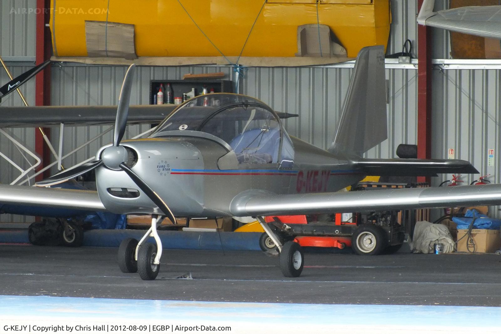 G-KEJY, 2004 Cosmik EV-97 TeamEurostar UK C/N 2017, Kemble resident