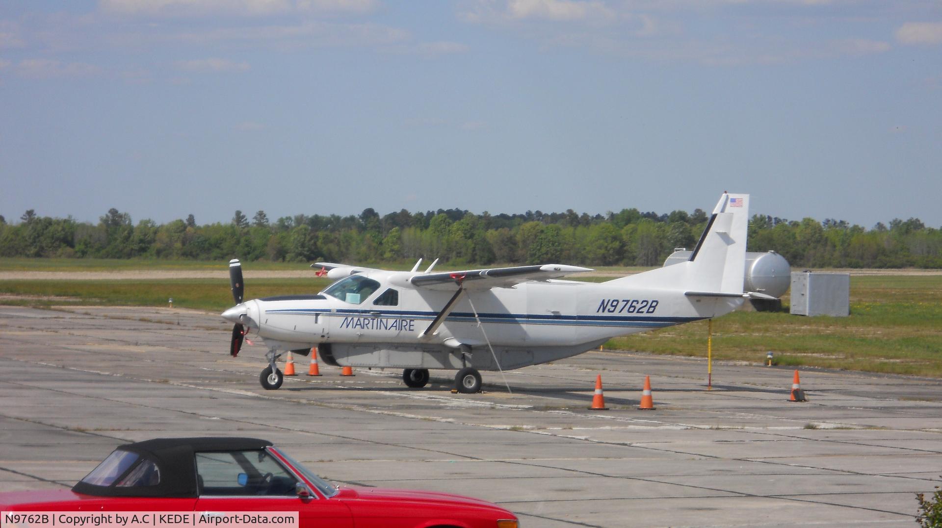 N9762B, 1988 Cessna 208B C/N 208B0109, Bright, sunny day!