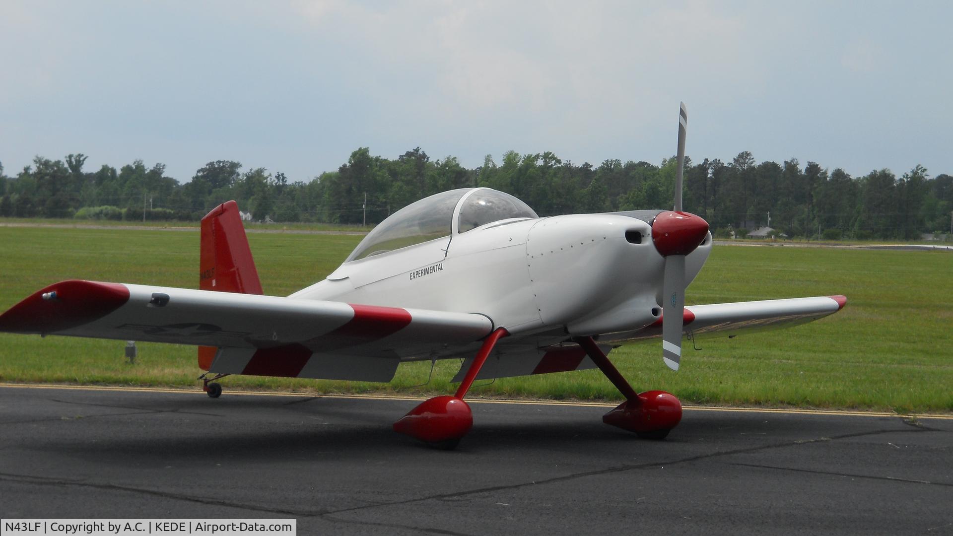 N43LF, 2001 Vans RV-8 C/N 80883, Stopped by for some fuel...