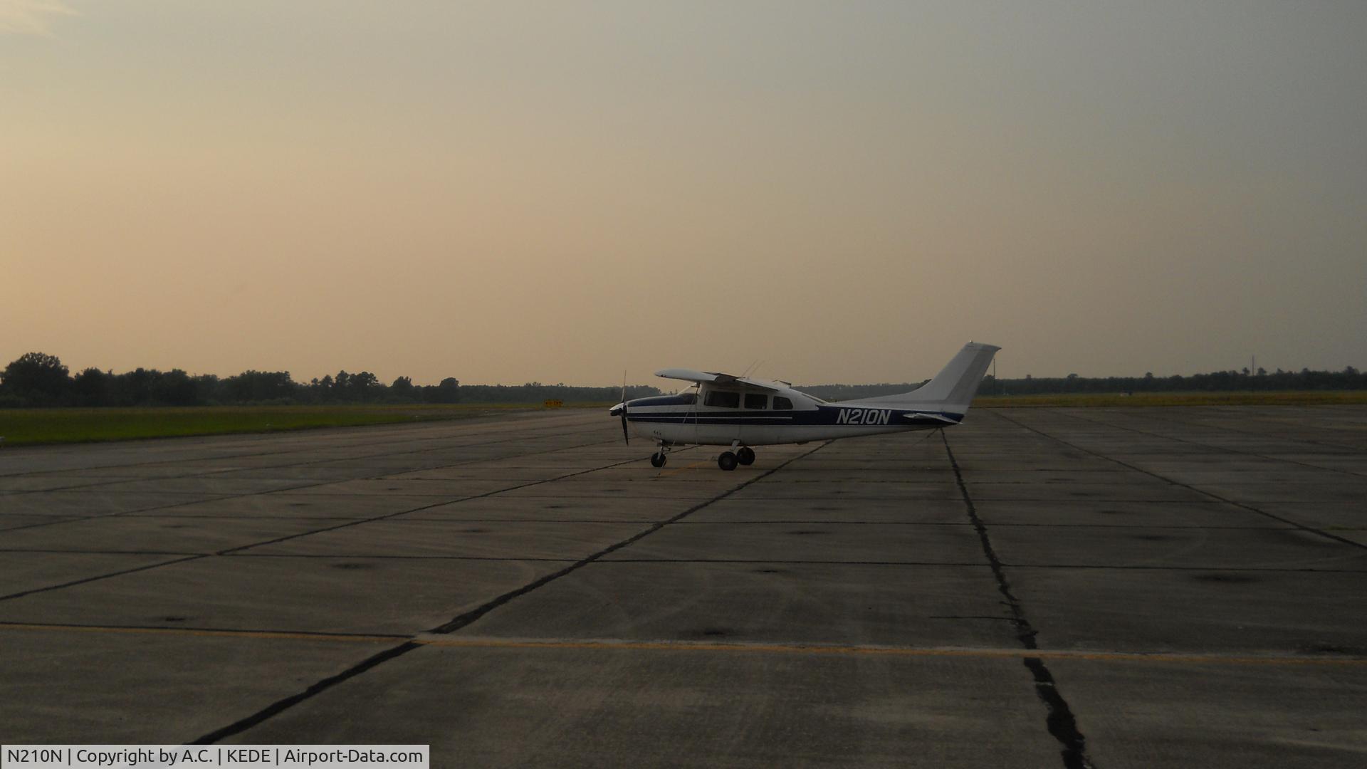 N210N, 1969 Cessna 210J Centurion C/N 21059102, Sunset on the fourth of July.