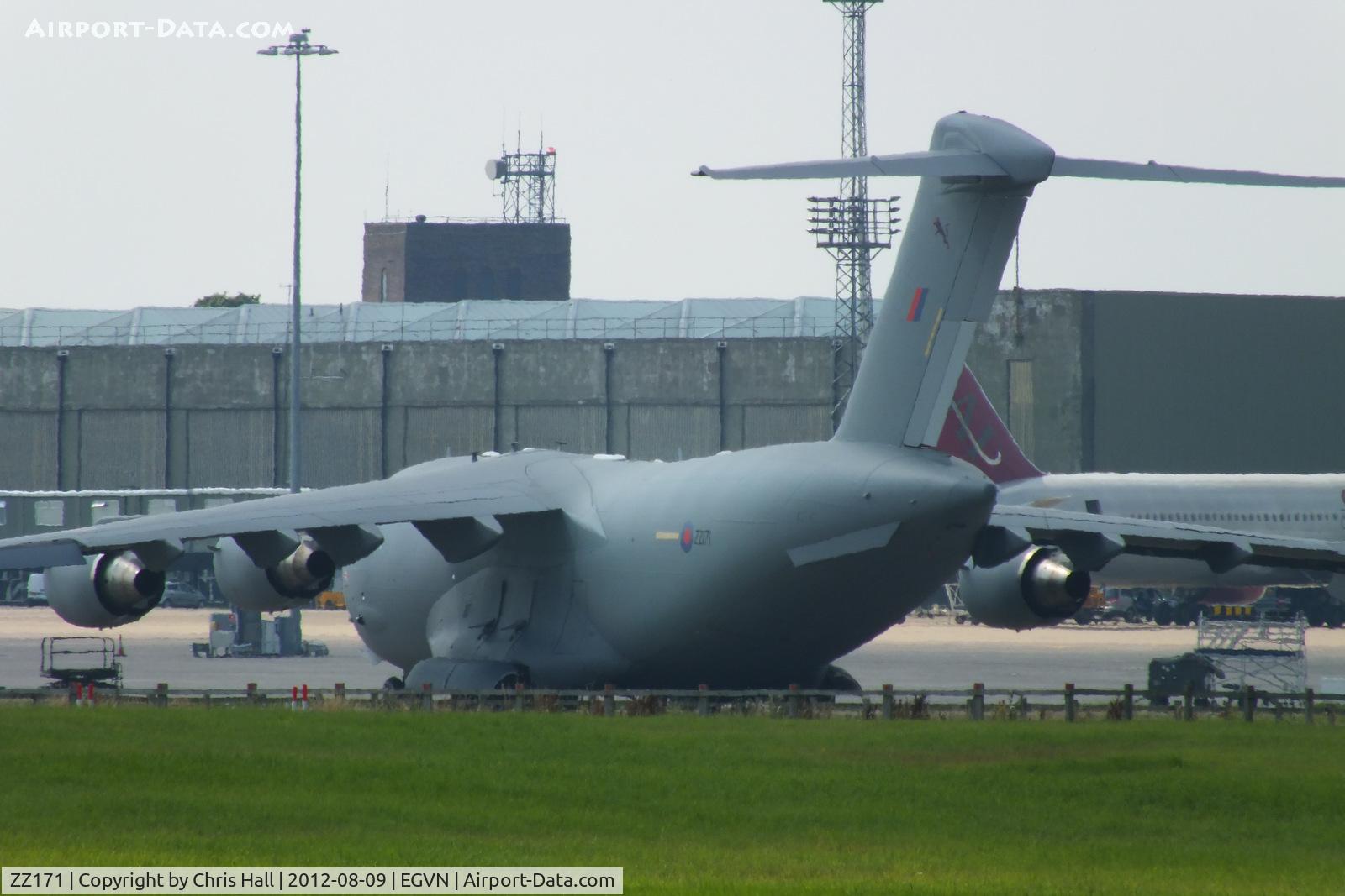 ZZ171, 2000 Boeing C-17A Globemaster III C/N F-007, RAF 99 Sqn based at RAF Brize Norton