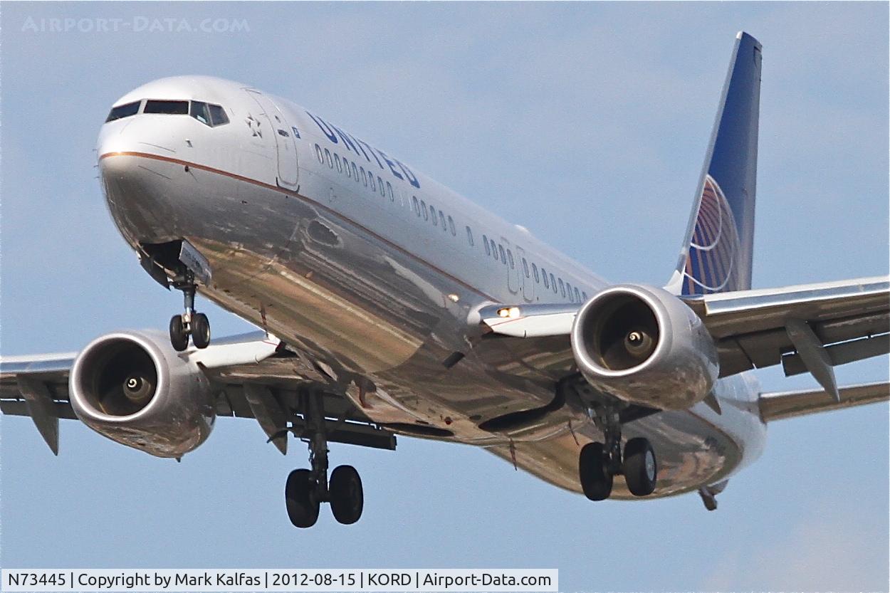 N73445, 2011 Boeing 737-924/ER C/N 40000, United Boeing 737-924ER, UAL1501 arriving from Houston Bush/KIAH, RWY 28 approach KORD.