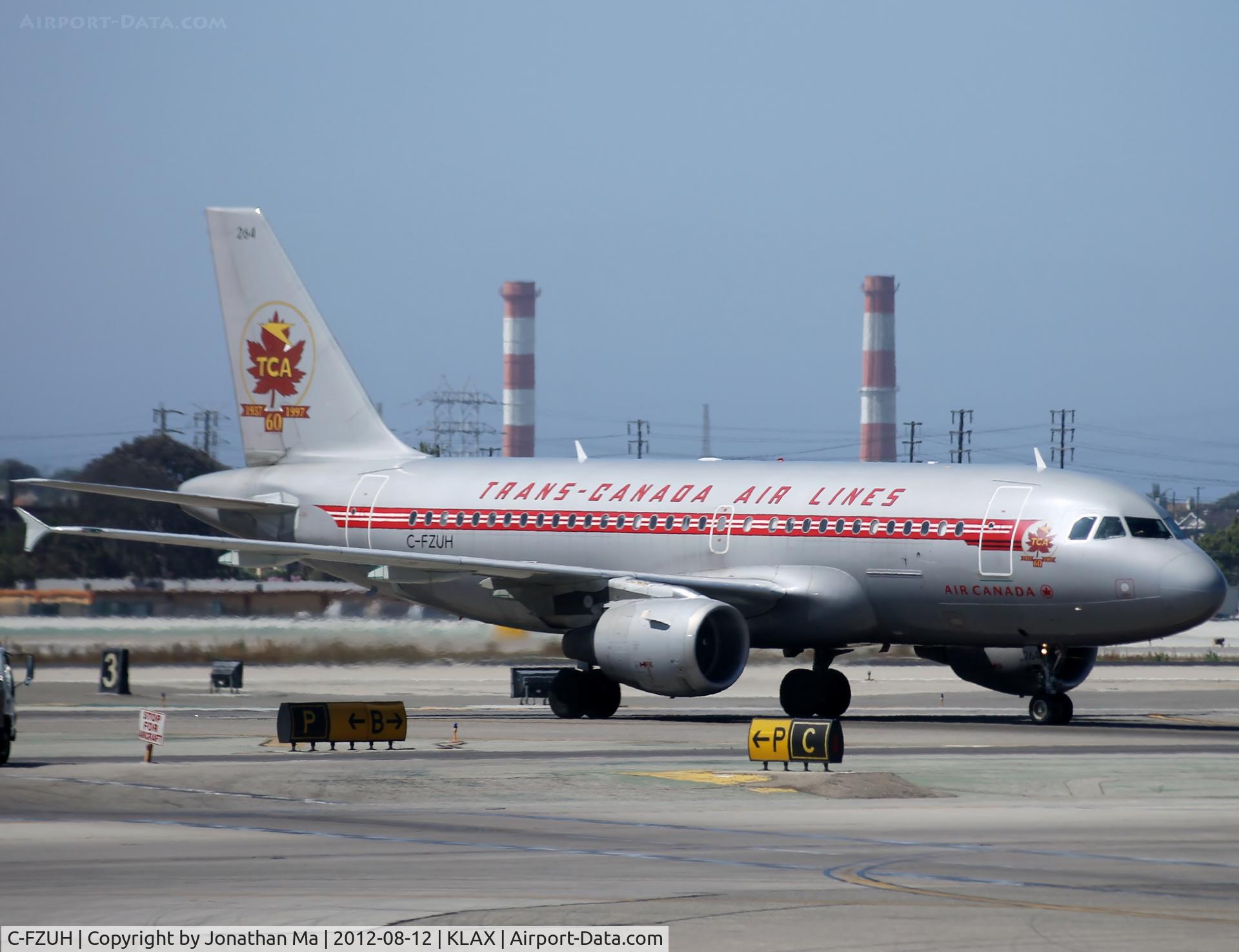 C-FZUH, 1997 Airbus A319-114 C/N 711, Taken from T4