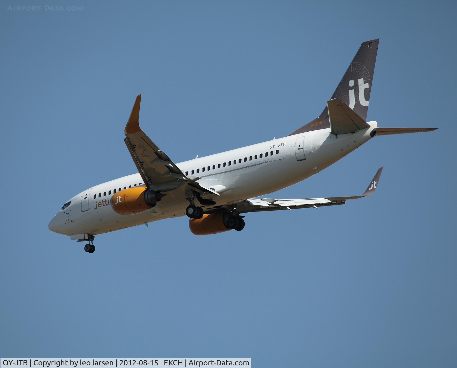 OY-JTB, 1989 Boeing 737-3Y0 C/N 24464, Copenhagen Kastrup 15.8.12 app to R-04R