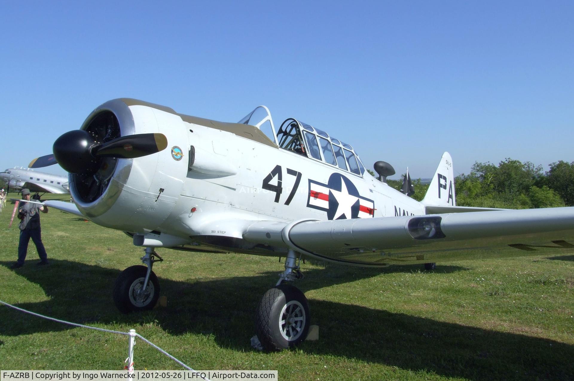 F-AZRB, North American SNJ-5 Texan Texan C/N 88-17955, North American SNJ-5 Texan at the Meeting Aerien 2012, La-Ferte-Alais