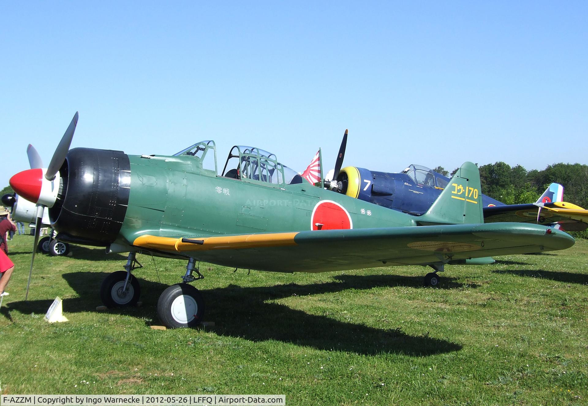 F-AZZM, 2000 North American AT-6B Texan C/N SA-32, North American AT-6B Texan (converted to A6M Zero-look-alike) at the Meeting Aerien 2012, La-Ferte-Alais