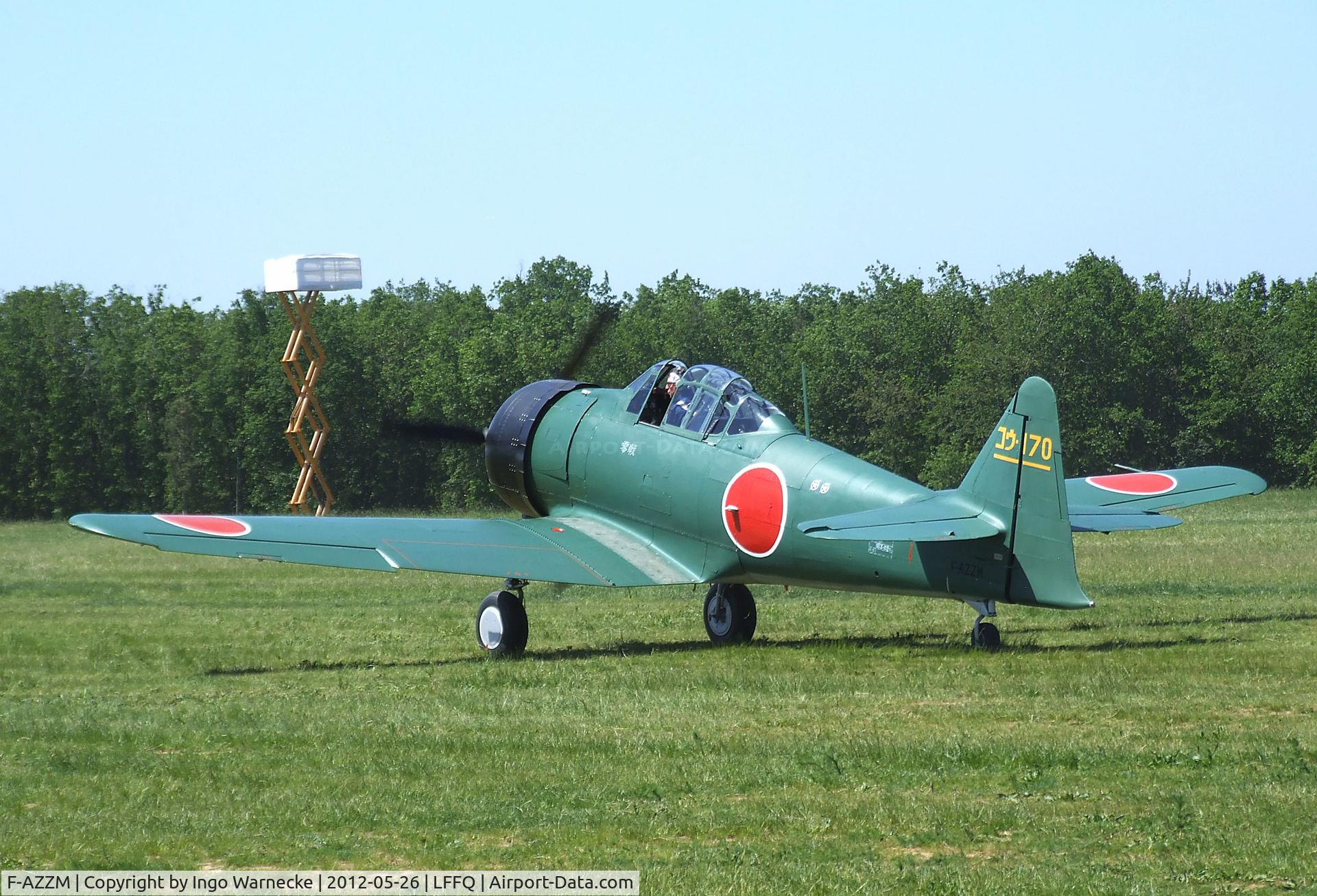 F-AZZM, 2000 North American AT-6B Texan C/N SA-32, North American AT-6B Texan (converted to A6M Zero-look-alike) at the Meeting Aerien 2012, La-Ferte-Alais