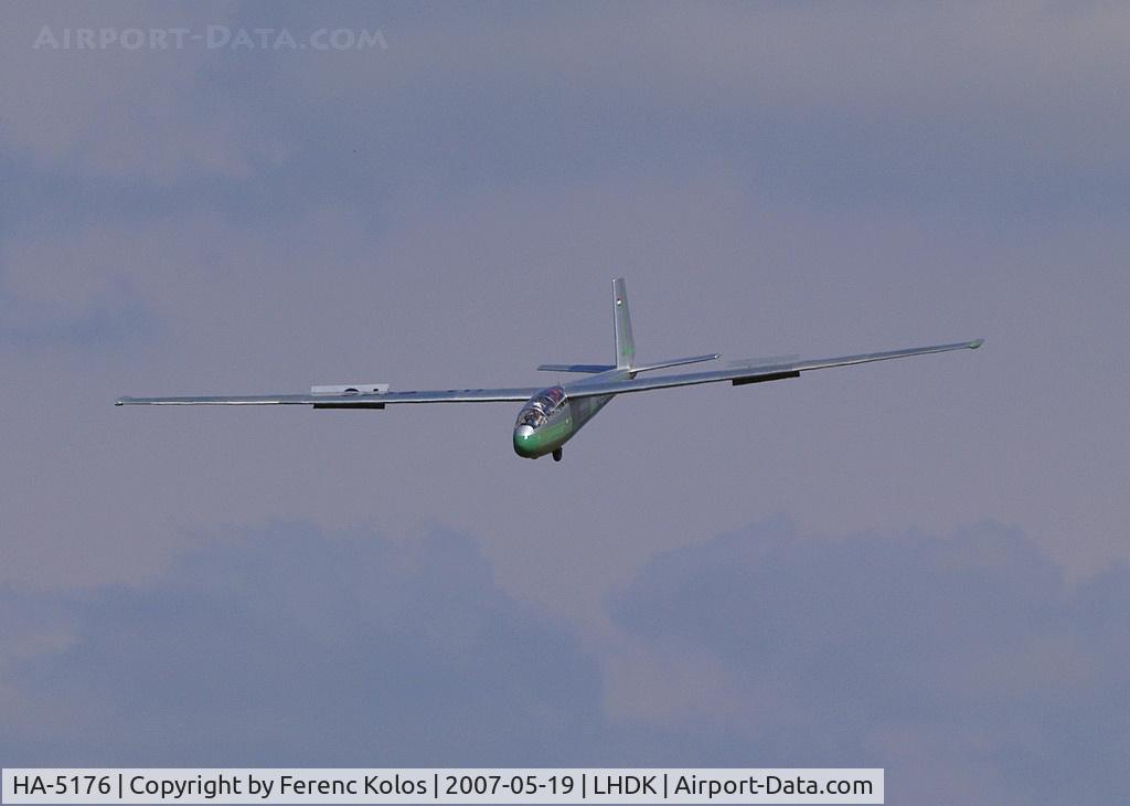 HA-5176, 1980 Let L-13 Blanik C/N 027360, Dunakeszi