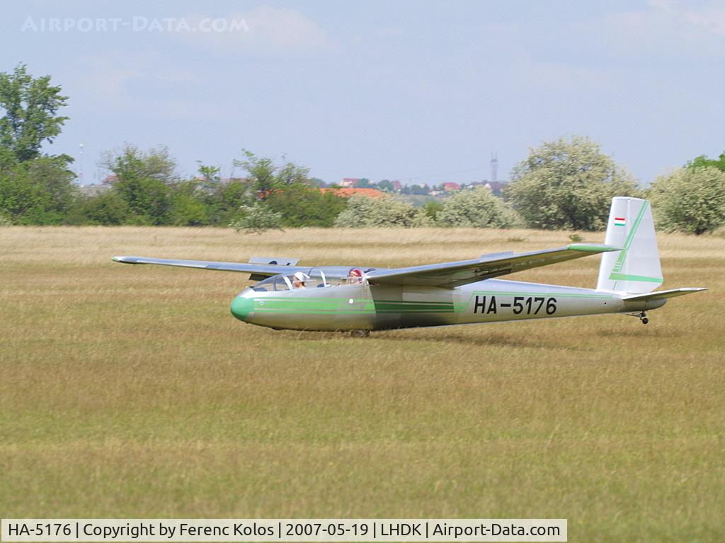 HA-5176, 1980 Let L-13 Blanik C/N 027360, Dunakeszi