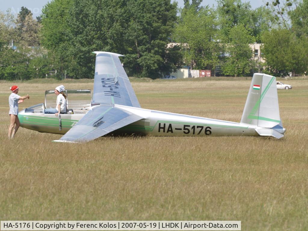 HA-5176, 1980 Let L-13 Blanik C/N 027360, Dunakeszi